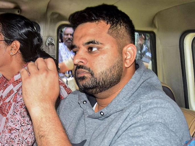 Prajwal Revanna sentenced to life imprisonment in rape case, fined Rs 10 lakh Ordered to pay Rs 7 lakh compensation to the victim | प्रज्वल रेवण्णाला बलात्कारप्रकरणी जन्मठेप, १० लाख रुपयांचा दंडही; पीडित महिलेला ७ लाख रु. भरपाई देण्याचा आदेश