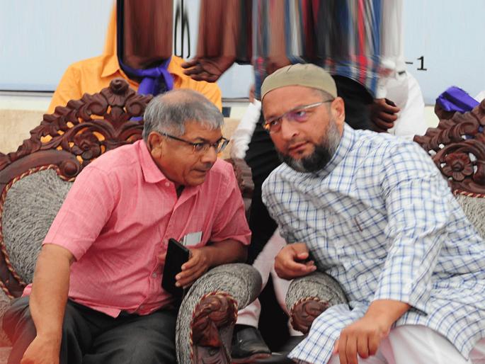 aimim asaduddin owaisi told about how and why aimim and vanchit bahujan aghadi alliance is broken | Maharashtra Politics: MIM आणि वंचित बहुजन आघाडीची युती का तुटली? ओवेसी म्हणाले, “प्रकाश आंबेडकरांनी...” aimim asaduddin owaisi told about how and why aimim and vanchit bahujan aghadi alliance is broken | Maharashtra Politics: MIM आणि वंचित बहुजन आघाडीची युती का तुटली? ओवेसी म्हणाले, “प्रकाश आंबेडकरांनी...”