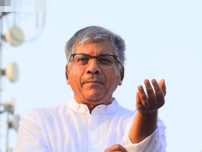 vba prakash Ambedkar targets Congress as RLD exits India Alliance | इंडिया आघाडीतून RLD बाहेर पडताच आंबेडकरांचा काँग्रेसवर निशाणा; मविआबद्दल म्हणाले... vba prakash Ambedkar targets Congress as RLD exits India Alliance | इंडिया आघाडीतून RLD बाहेर पडताच आंबेडकरांचा काँग्रेसवर निशाणा; मविआबद्दल म्हणाले...