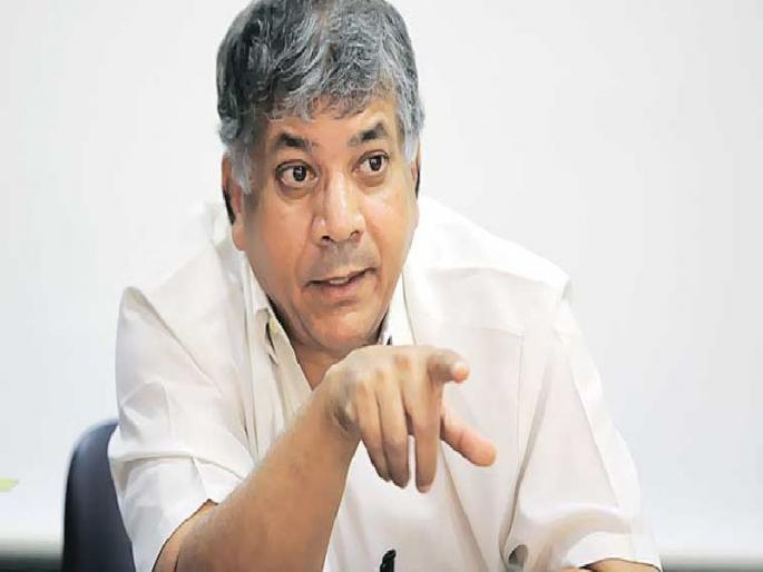 The name of the Dadar station is opposed to Prakash Ambedkar | दादर स्टेशनच्या नामांतराला प्रकाश आंबेडकर यांचा विरोध