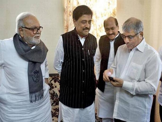 Discussion of the alliance with Prakash Ambedkar was in vain | प्रकाश आंबेडकर यांच्यासोबत आघाडीची चर्चा पुन्हा निष्फळ Discussion of the alliance with Prakash Ambedkar was in vain | प्रकाश आंबेडकर यांच्यासोबत आघाडीची चर्चा पुन्हा निष्फळ