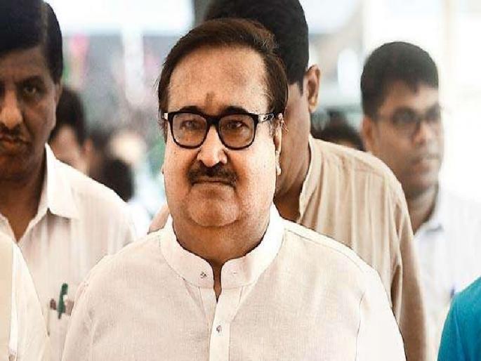 Prakash Mehta's arrest order | प्रकाश मेहतांच्या अटकेची मागणी  Prakash Mehta's arrest order | प्रकाश मेहतांच्या अटकेची मागणी