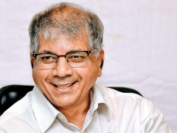 Centre's plan to end OBC reservation - Adv. Ambedkar's allegation | ओबीसींचे आरक्षण संपविण्याचा केंद्राचा घाट - अ‍ॅड.आंबेडकर यांचा आरोप