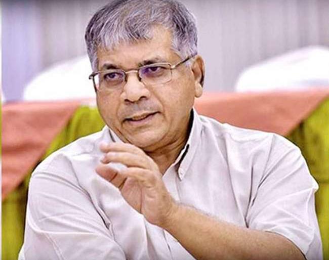 BJP-NCP come together for power Was pre-planned - Prakash Ambedkar | भाजप-राष्ट्रवादीने सत्तेसाठी एकत्र येणे पूर्वनियोजीतच होते - प्रकाश आंबेडकर BJP-NCP come together for power Was pre-planned - Prakash Ambedkar | भाजप-राष्ट्रवादीने सत्तेसाठी एकत्र येणे पूर्वनियोजीतच होते - प्रकाश आंबेडकर