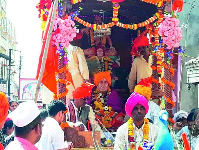 Sachkharsharda: Anthology of Pralhad Maharaj's Century Silver Jayanti Festival | साखरखेर्डा : प्रल्हाद महाराजांच्या शतकोत्तर रौप्य जयंती महोत्सवाची सांगता Sachkharsharda: Anthology of Pralhad Maharaj's Century Silver Jayanti Festival | साखरखेर्डा : प्रल्हाद महाराजांच्या शतकोत्तर रौप्य जयंती महोत्सवाची सांगता