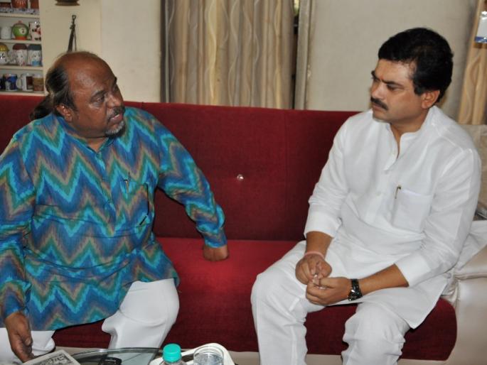 The government will help Pramod Kamble to re-establish his studio - Ram Shinde | प्रमोद कांबळे यांचा स्टुडिओ पुन्हा उभा करण्यासाठी सरकार मदत करील- राम शिंदे The government will help Pramod Kamble to re-establish his studio - Ram Shinde | प्रमोद कांबळे यांचा स्टुडिओ पुन्हा उभा करण्यासाठी सरकार मदत करील- राम शिंदे