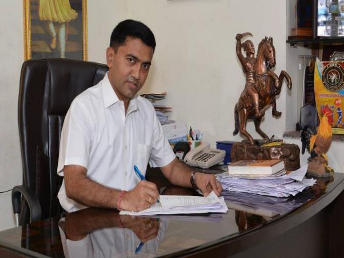 Chief Minister Pramod Sawant's advantage in controversy over hiring | नोकरभरतीच्या वादात मुख्यमंत्री प्रमोद सावंत यांची सरशी Chief Minister Pramod Sawant's advantage in controversy over hiring | नोकरभरतीच्या वादात मुख्यमंत्री प्रमोद सावंत यांची सरशी