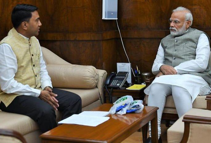 Our report card is presented to Modi government every year, information from the Chief Minister | मोदी सरकारला दरवर्षी आमचे रिपोर्ट कार्ड सादर, मुख्यमंत्र्यांकडून माहिती Our report card is presented to Modi government every year, information from the Chief Minister | मोदी सरकारला दरवर्षी आमचे रिपोर्ट कार्ड सादर, मुख्यमंत्र्यांकडून माहिती