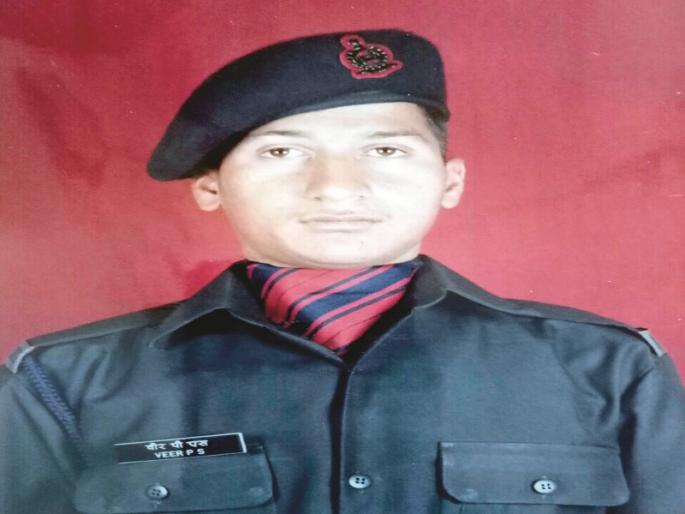 Shoora we wandelée: abandoned house ... chanting hero, pramod veer | शूरा आम्ही वंदिले : सोडूनी घरदार...झुंजला वीर!, प्रमोद वीर Shoora we wandelée: abandoned house ... chanting hero, pramod veer | शूरा आम्ही वंदिले : सोडूनी घरदार...झुंजला वीर!, प्रमोद वीर