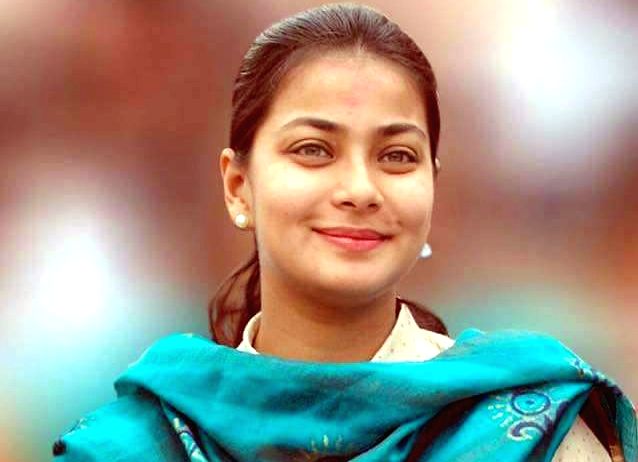 Hyderabad Rape and Murder case: 'Government should stand firm with police support; Close Encounter File Says Praniti Shinde | Hyderabad Case: 'सरकारने पोलिसांच्या पाठिशी खंबीरपणे उभं राहायला हवं; एन्काऊंटरची फाईल बंद करावी' Hyderabad Rape and Murder case: 'Government should stand firm with police support; Close Encounter File Says Praniti Shinde | Hyderabad Case: 'सरकारने पोलिसांच्या पाठिशी खंबीरपणे उभं राहायला हवं; एन्काऊंटरची फाईल बंद करावी'