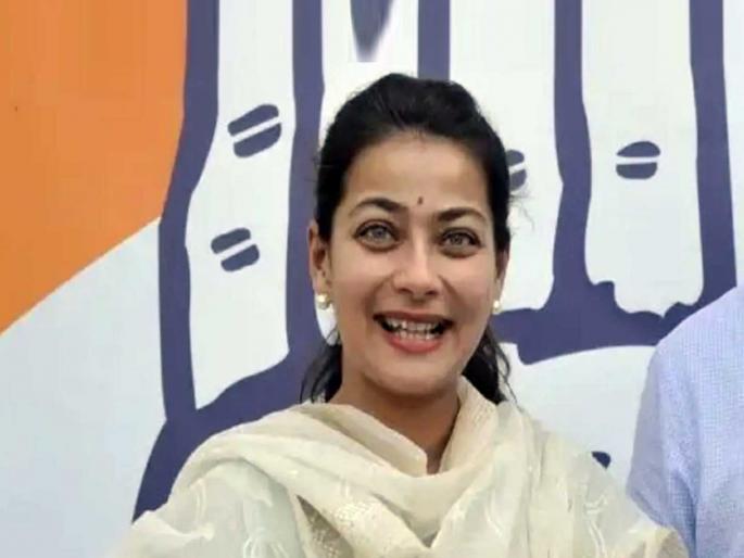 congress dilip mane claims nda govt collapses and india alliance will form govt and praniti shinde will be cabinet minister | “NDA सरकार कोसळून इंडिया आघाडीचे सरकार येईल, प्रणिती शिंदे मंत्री होतील”; काँग्रेसचा दावा congress dilip mane claims nda govt collapses and india alliance will form govt and praniti shinde will be cabinet minister | “NDA सरकार कोसळून इंडिया आघाडीचे सरकार येईल, प्रणिती शिंदे मंत्री होतील”; काँग्रेसचा दावा