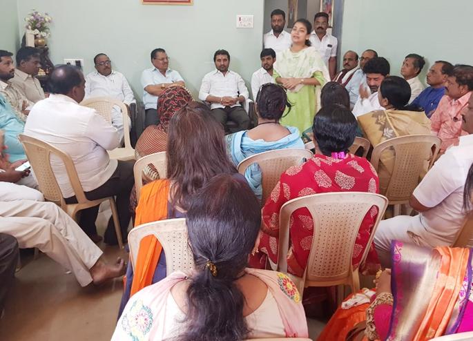 Speaking against the leaders of BJP-Sena; But they showed Ekila in the elections! | भाजप-सेनेचे नेते विरोधात बोलत होते; पण निवडणुकीत त्यांनी दाखविली एकी ! Speaking against the leaders of BJP-Sena; But they showed Ekila in the elections! | भाजप-सेनेचे नेते विरोधात बोलत होते; पण निवडणुकीत त्यांनी दाखविली एकी !