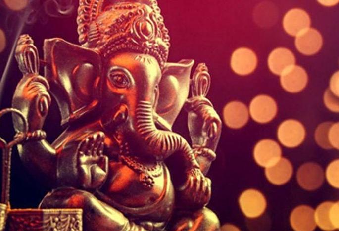 Akolekar distributed prasad worth of three crore ruppes at Ganeshotsav | गणेशोत्सवात अकोलेकरांनी वितरित केला तीन कोटींचा प्रसाद Akolekar distributed prasad worth of three crore ruppes at Ganeshotsav | गणेशोत्सवात अकोलेकरांनी वितरित केला तीन कोटींचा प्रसाद