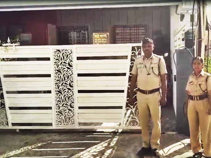 Police security at Prashant Koratkar's home in Nagpur, will action be taken against 'IPS' friend? | प्रशांत कोरटकरच्या नागपुरातील घराला पोलीस सुरक्षा, ‘आयपीएस’मित्रवर कारवाई होणार का?   Police security at Prashant Koratkar's home in Nagpur, will action be taken against 'IPS' friend? | प्रशांत कोरटकरच्या नागपुरातील घराला पोलीस सुरक्षा, ‘आयपीएस’मित्रवर कारवाई होणार का?