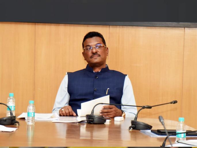 development of rto property like st instructions to review pratap sarnaik | एसटीप्रमाणे आरटीओच्या जागांचाही विकास; प्रताप सरनाईक यांचे आढावा घेण्याचे निर्देश development of rto property like st instructions to review pratap sarnaik | एसटीप्रमाणे आरटीओच्या जागांचाही विकास; प्रताप सरनाईक यांचे आढावा घेण्याचे निर्देश
