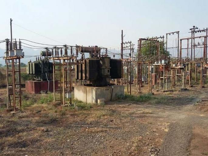 Electric scatter in Pratappur area | प्रतापपूर परिसरात विजेचा लपंडाव Electric scatter in Pratappur area | प्रतापपूर परिसरात विजेचा लपंडाव
