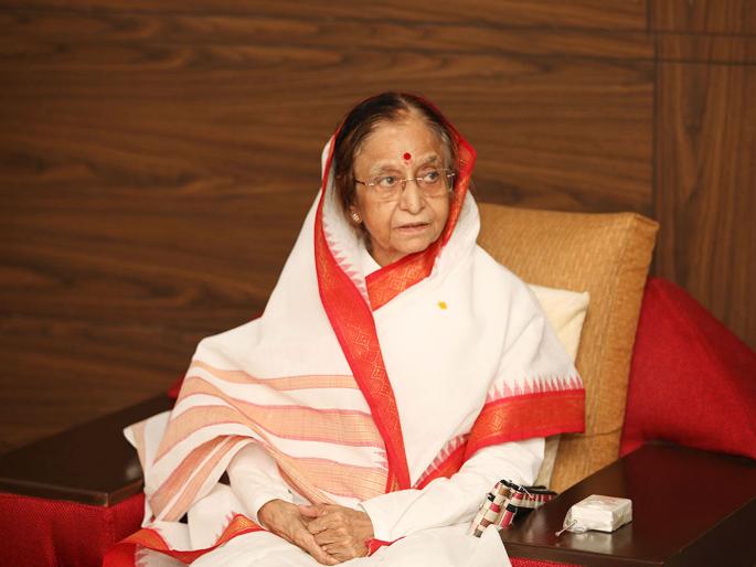 former president pratibhatai patil said there must competent opponent in front of a strong govt | Pratibha Patil: “मजबूत सरकारसमोर सक्षम विरोधक असणे गरजेचे, तर लोकशाही चांगल्याप्रकारे टिकेल”: प्रतिभाताई पाटील former president pratibhatai patil said there must competent opponent in front of a strong govt | Pratibha Patil: “मजबूत सरकारसमोर सक्षम विरोधक असणे गरजेचे, तर लोकशाही चांगल्याप्रकारे टिकेल”: प्रतिभाताई पाटील