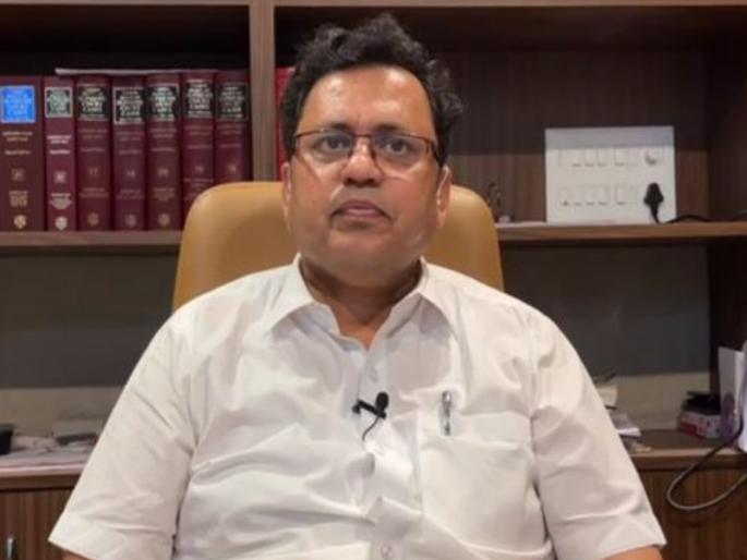 Praveen Chavan Special Public Prosecutor in 22 cases of extortion of Rs | एक कोटींची खंडणी घेणारे प्रवीण चव्हाण २२ खटल्यांमध्ये विशेष सरकारी वकील Praveen Chavan Special Public Prosecutor in 22 cases of extortion of Rs | एक कोटींची खंडणी घेणारे प्रवीण चव्हाण २२ खटल्यांमध्ये विशेष सरकारी वकील