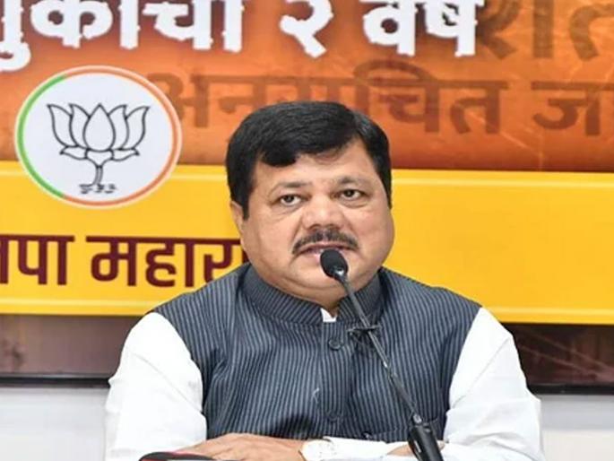 mumbai police chargesheet filed against pravin darekar and two others | प्रवीण दरेकर व अन्य दोन जणांवर आरोपपत्र दाखल; औपचारिक अटक अन् तत्काळ जामीन! mumbai police chargesheet filed against pravin darekar and two others | प्रवीण दरेकर व अन्य दोन जणांवर आरोपपत्र दाखल; औपचारिक अटक अन् तत्काळ जामीन!