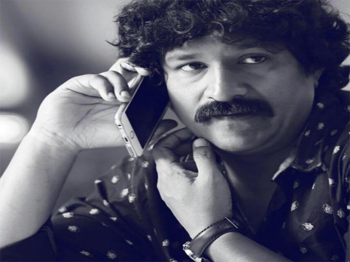 Sensor Bard is not doing well : Pravin Tarade | सेन्साॅर बाेर्ड हा बागुल बुवा आहे : प्रवीण तरडे Sensor Bard is not doing well : Pravin Tarade | सेन्साॅर बाेर्ड हा बागुल बुवा आहे : प्रवीण तरडे