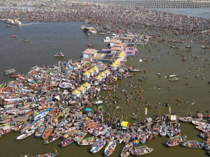 Bike and boat... Youth earn skyrocketing income at Mahakumbh Mela, many take leave from employment for bike taxi | बाइक अन् बोट... महाकुंभ मेळ्यात तरुणांची छप्परफाड कमाई, बाइक टॅक्सीसाठी अनेकांनी रोजगारातून घेतली सुट्टी Bike and boat... Youth earn skyrocketing income at Mahakumbh Mela, many take leave from employment for bike taxi | बाइक अन् बोट... महाकुंभ मेळ्यात तरुणांची छप्परफाड कमाई, बाइक टॅक्सीसाठी अनेकांनी रोजगारातून घेतली सुट्टी