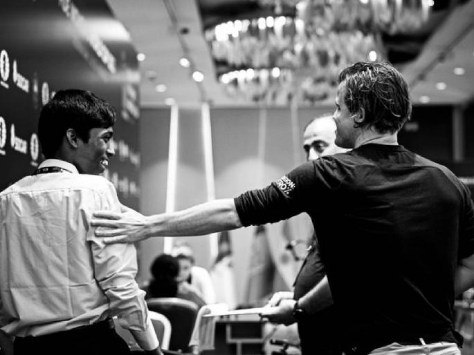 Chess World Cup Final : Magnus Carlsen is the winner of the 2023 FIDE World Cup! Magnus prevails against Praggnanandhaa in a thrilling tiebreak   | Fide World Cup Final- मॅग्नस कार्लसन वर्ल्ड कप विजेता ठरला, भारताचा १८ वर्षीय आर प्रज्ञाननंदा शेवटपर्यंत लढला Chess World Cup Final : Magnus Carlsen is the winner of the 2023 FIDE World Cup! Magnus prevails against Praggnanandhaa in a thrilling tiebreak   | Fide World Cup Final- मॅग्नस कार्लसन वर्ल्ड कप विजेता ठरला, भारताचा १८ वर्षीय आर प्रज्ञाननंदा शेवटपर्यंत लढला