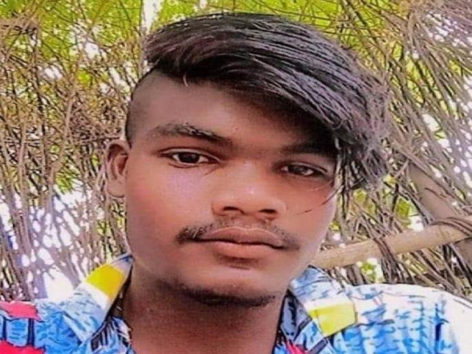 A young guy was attacked and killed with a weapon the autopsy revealed the murder | तरुणावर हत्याराने हल्ला करून खून; शवचिकित्सेतून झाला खूनाचा उलगडा A young guy was attacked and killed with a weapon the autopsy revealed the murder | तरुणावर हत्याराने हल्ला करून खून; शवचिकित्सेतून झाला खूनाचा उलगडा