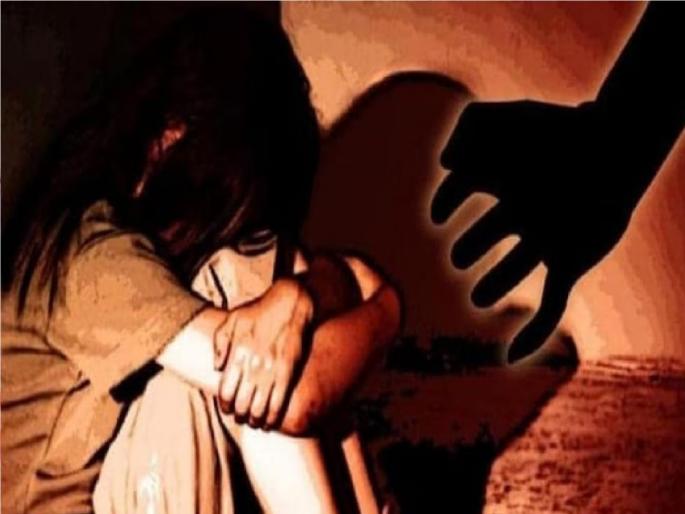 A minor schoolboy molested a minor girl in Satara district | गोड बोलून अल्पवयीन मुलीवर अत्याचार केले, अन्...; साताऱ्यातील धक्कादायक घटना A minor schoolboy molested a minor girl in Satara district | गोड बोलून अल्पवयीन मुलीवर अत्याचार केले, अन्...; साताऱ्यातील धक्कादायक घटना