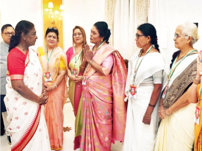Women power alone can make country strong, President Draupadi Murmu believes; A unique initiative for women on the silver jubilee year of Lokmat Sakhi Manch | महिला शक्तीच देशाला बनवू शकते मजबूत, राष्ट्रपती द्रौपदी मुर्मु यांनी व्यक्त केला विश्वास; ‘लोकमत सखी मंच’चा राैप्यमहोत्सवी वर्षानिमित्त महिलांसाठी अनोखा उपक्रम Women power alone can make country strong, President Draupadi Murmu believes; A unique initiative for women on the silver jubilee year of Lokmat Sakhi Manch | महिला शक्तीच देशाला बनवू शकते मजबूत, राष्ट्रपती द्रौपदी मुर्मु यांनी व्यक्त केला विश्वास; ‘लोकमत सखी मंच’चा राैप्यमहोत्सवी वर्षानिमित्त महिलांसाठी अनोखा उपक्रम