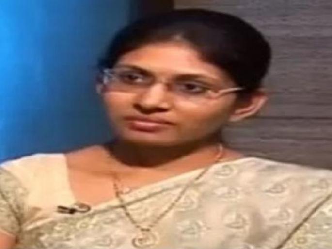 'Prime Minister Beti Bachao Yojana' many people cheated | जळगाव जिल्ह्यात ‘प्रधानमंत्री बेटी बचाओ योजने’च्या नावाखाली अनेकांची फसवणूक, खासदार रक्षा खडसे यांचा गौप्यस्फोट 'Prime Minister Beti Bachao Yojana' many people cheated | जळगाव जिल्ह्यात ‘प्रधानमंत्री बेटी बचाओ योजने’च्या नावाखाली अनेकांची फसवणूक, खासदार रक्षा खडसे यांचा गौप्यस्फोट