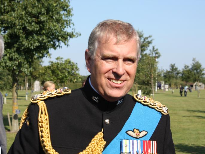prince andrew collusion with a chinese spy | प्रिन्स ॲण्ड्र्यू यांचं चिनी गुप्तहेराशी साटंलोटं? prince andrew collusion with a chinese spy | प्रिन्स ॲण्ड्र्यू यांचं चिनी गुप्तहेराशी साटंलोटं?