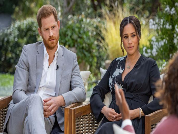 Prince Harry and Meghan Markle of the British royal family have officially changed their address | प्रिन्स हॅरीनं स्वत:च आपला ‘पत्ता’ कट केला! ब्रिटनचं राजघराणं पुन्हा एकदा चर्चेत Prince Harry and Meghan Markle of the British royal family have officially changed their address | प्रिन्स हॅरीनं स्वत:च आपला ‘पत्ता’ कट केला! ब्रिटनचं राजघराणं पुन्हा एकदा चर्चेत
