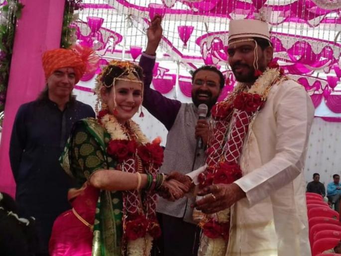 Maharakshian Pahrawa to the students | टर्कीकरांना भावला महाराष्ट्रीयन पेहराव Maharakshian Pahrawa to the students | टर्कीकरांना भावला महाराष्ट्रीयन पेहराव