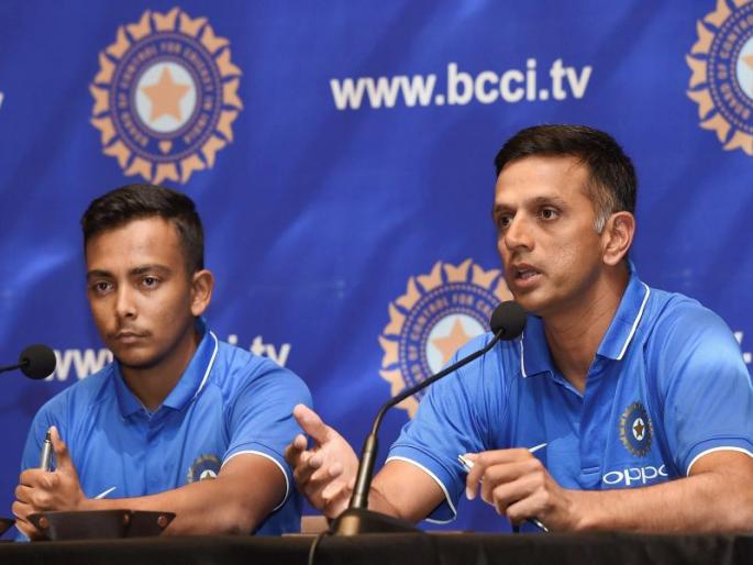 What is the difference between a prize given to me and my team? Rahul Dravid angry at BCCI | माझ्या आणि खेळाडूंना दिलेल्या बक्षिसाच्या रकमेत इतका फरक का?; राहुल द्रविड BCCI वर नाराज