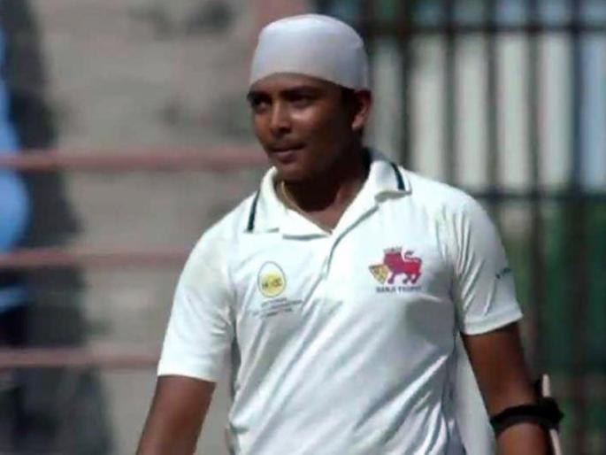 Prithvi Shaw had no symptoms of cough or cold: Ex-Mumbai coach and physio | पृथ्वी शॉच्या 'Dope Test' प्रकरणावर संशयाची सुई; माजी प्रशिक्षकांचा धक्कादायक दावा