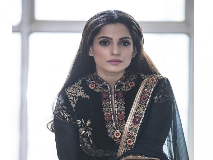 Priya Bapat will be seen in this Hindi webcinema, a different issue will appear | प्रिया बापट झळकणार ह्या हिंदी वेबसीरिजमध्ये, दिसणार वेगळ्याच अंदाजात Priya Bapat will be seen in this Hindi webcinema, a different issue will appear | प्रिया बापट झळकणार ह्या हिंदी वेबसीरिजमध्ये, दिसणार वेगळ्याच अंदाजात
