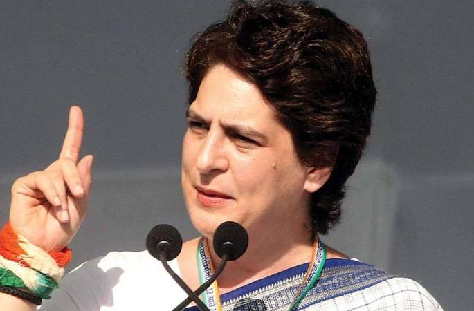 Priyanka Gandhi's Gadchiroli tour postponed | प्रियंका गांधी यांचा गडचिरोली दौरा स्थगित Priyanka Gandhi's Gadchiroli tour postponed | प्रियंका गांधी यांचा गडचिरोली दौरा स्थगित