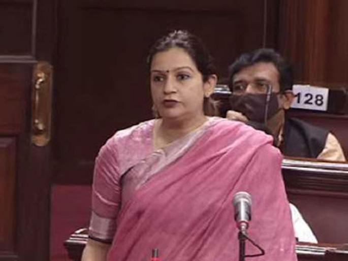 shiv sena priyanka chaturvedi ask what kind of unparliamentary behaviour is this after suspension | “आपल्याकडे आरोपीलाही बाजू मांडायची संधी दिली जाते, आम्हाला तीही देण्यात आली नाही” shiv sena priyanka chaturvedi ask what kind of unparliamentary behaviour is this after suspension | “आपल्याकडे आरोपीलाही बाजू मांडायची संधी दिली जाते, आम्हाला तीही देण्यात आली नाही”