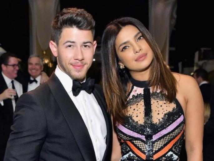 Now my escape ..! Priyanka got out of the car saying abusive words, find out what a mess it is | आता माझी सटकली..! प्रियंकाने अपशब्द बोलत निकला उतरवलं गाडीतून खाली, जाणून घ्या काय आहे ही भानगड Now my escape ..! Priyanka got out of the car saying abusive words, find out what a mess it is | आता माझी सटकली..! प्रियंकाने अपशब्द बोलत निकला उतरवलं गाडीतून खाली, जाणून घ्या काय आहे ही भानगड