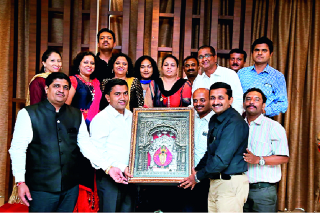 Pramod Savant gets political bail from Kolhapur: Chief Minister of Goa, Leap: Medical education in Kolhapur | प्रमोद सावंत यांना कोल्हापुरातून राजकीय बाळकडू -गोव्याच्या मुख्यमंत्रिपदी झेप : वैद्यकीय शिक्षण कोल्हापुरात Pramod Savant gets political bail from Kolhapur: Chief Minister of Goa, Leap: Medical education in Kolhapur | प्रमोद सावंत यांना कोल्हापुरातून राजकीय बाळकडू -गोव्याच्या मुख्यमंत्रिपदी झेप : वैद्यकीय शिक्षण कोल्हापुरात