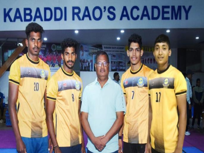 Four Kolhapur players selected for Pro Kabaddi | प्रो-कबड्डीसाठी कोल्हापूरच्या चौघांची निवड Four Kolhapur players selected for Pro Kabaddi | प्रो-कबड्डीसाठी कोल्हापूरच्या चौघांची निवड