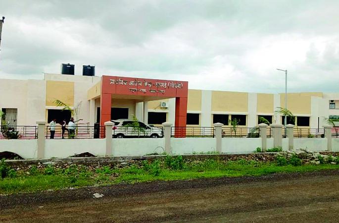 The technical feather trapped in Nagpur district is the foremost of four PHCs | तांत्रिक पेचात अडकला नागपूर जिल्ह्यातील चार पीएचसीचा मुहूर्त The technical feather trapped in Nagpur district is the foremost of four PHCs | तांत्रिक पेचात अडकला नागपूर जिल्ह्यातील चार पीएचसीचा मुहूर्त