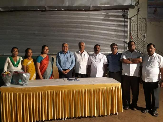 Mahatma Phule was the leader of the community's commitment: Pvt. Green hell | महात्मा फुले हे सर्व समाजाची बांधीलकी मानणारे नेते होते : प्रा. हरी नरके Mahatma Phule was the leader of the community's commitment: Pvt. Green hell | महात्मा फुले हे सर्व समाजाची बांधीलकी मानणारे नेते होते : प्रा. हरी नरके