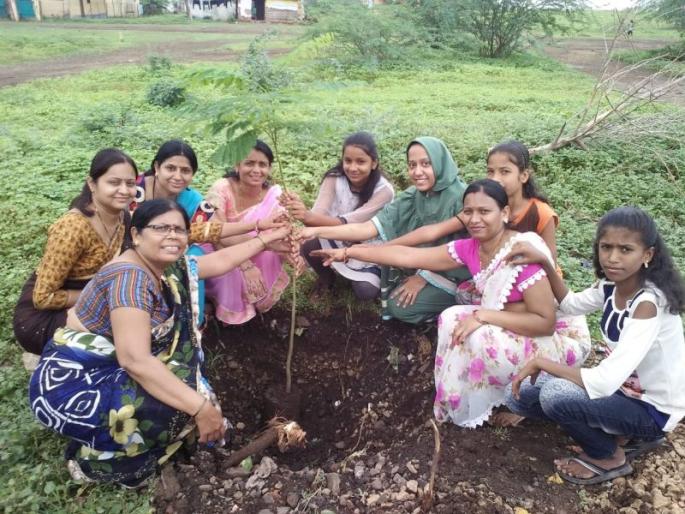 Plantation under 'Project O-2' at Khamgaon! | खामगाव येथे 'प्रोजेक्ट ओ-२' अंतर्गत वृक्षारोपण! Plantation under 'Project O-2' at Khamgaon! | खामगाव येथे 'प्रोजेक्ट ओ-२' अंतर्गत वृक्षारोपण!