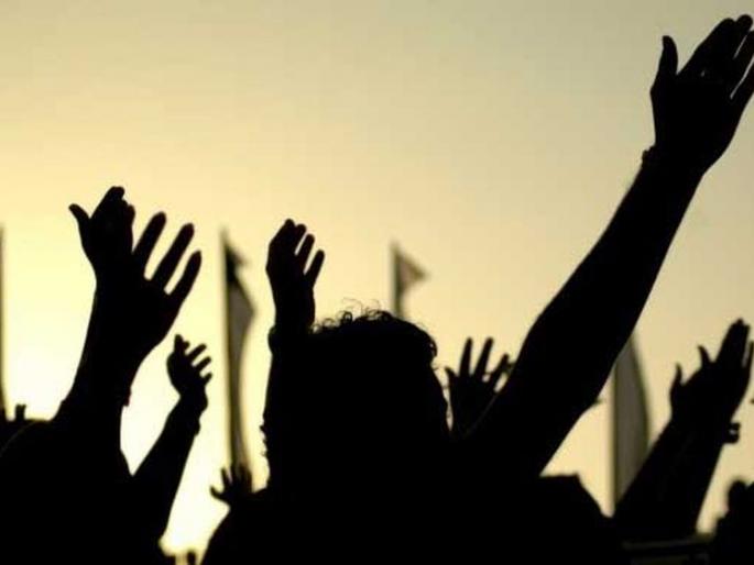 Recovery of NMRDA in the name of development fees, huge rage among people | एनएमआरडीएची विकास शुल्काच्या नावाखाली वसुली,लोकांमध्ये प्रचंड रोष Recovery of NMRDA in the name of development fees, huge rage among people | एनएमआरडीएची विकास शुल्काच्या नावाखाली वसुली,लोकांमध्ये प्रचंड रोष