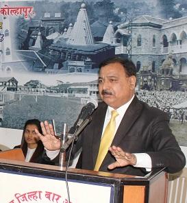 Circuit bench work without taking one rupee from bar; Prashant Gupta aggressive | ‘बार’चा एक रुपयाही न घेता सर्किट बेंचचे काम; प्रशांत चिटणीस आक्रमक Circuit bench work without taking one rupee from bar; Prashant Gupta aggressive | ‘बार’चा एक रुपयाही न घेता सर्किट बेंचचे काम; प्रशांत चिटणीस आक्रमक