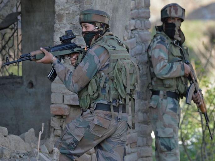 Ceasefire Violation on the border, the execution of two terrorists from the Indian Army | सीमारेषेवर कुरापती सुरूच, भारतीय सैन्याकडून दोन दहशतवाद्यांचा खात्मा Ceasefire Violation on the border, the execution of two terrorists from the Indian Army | सीमारेषेवर कुरापती सुरूच, भारतीय सैन्याकडून दोन दहशतवाद्यांचा खात्मा