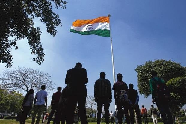 On August 17, at 11 am, the state will observe a one-minute pause | १७ ऑगस्ट रोजी सकाळी ११ वाजता एक मिनिटांसाठी थांबणार राज्य On August 17, at 11 am, the state will observe a one-minute pause | १७ ऑगस्ट रोजी सकाळी ११ वाजता एक मिनिटांसाठी थांबणार राज्य