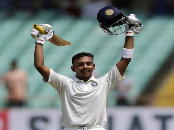 prithvi shaw in 73 spot on icc test ranking | पाकिस्तानच्या बाबर आझमच्या नाकावर टिच्चून पृथ्वी शॉने करून दाखवलं