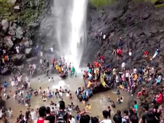Pandhakkara waterfall shut down this time? | पांडवकडा धबधबा यंदाही बंदच? Pandhakkara waterfall shut down this time? | पांडवकडा धबधबा यंदाही बंदच?